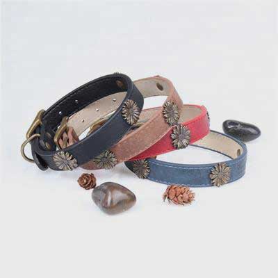 06-0582 Pet collars leashes bandana: pet supplies oem custom collar bling dog collar
